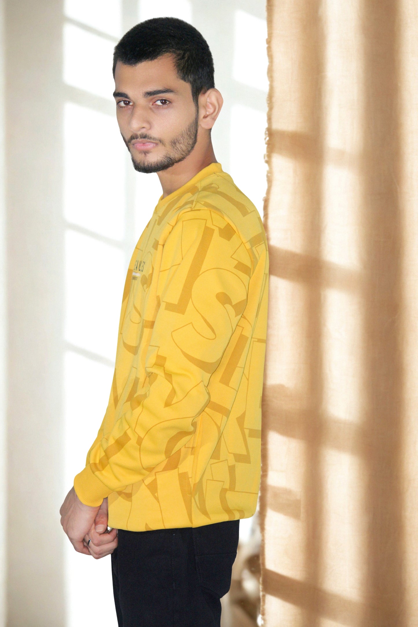 Premium Yellow Unisex Sweatshirt – Italian Fleece 350 GSM | Winter Essential